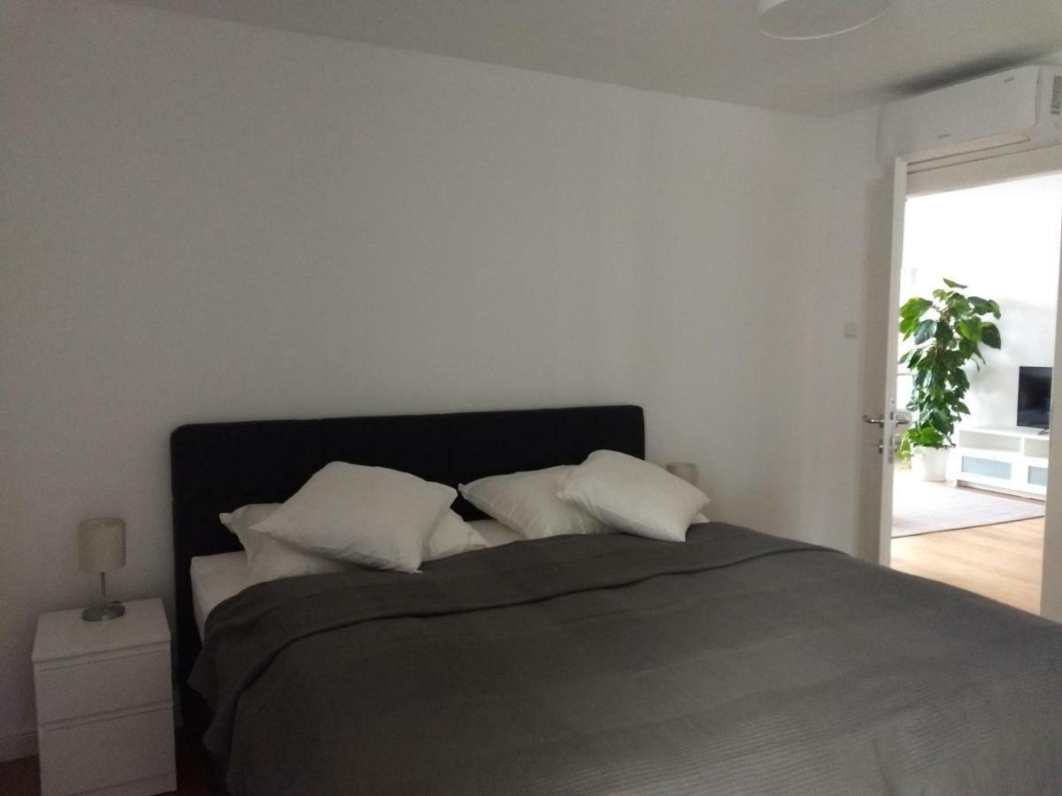 REMA Fehrienwohnung Schwedenplatz Wien Exterior foto
